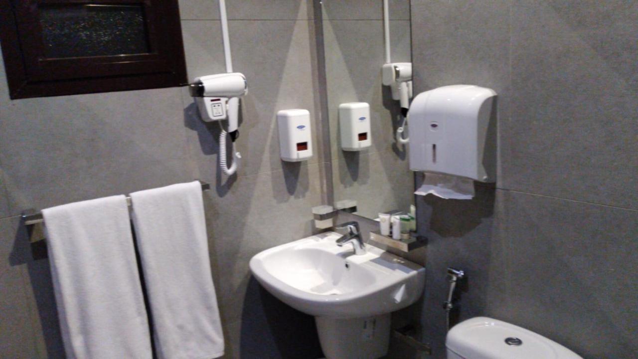 Rihanna Hotel Apartment Kuwait City Exterior foto